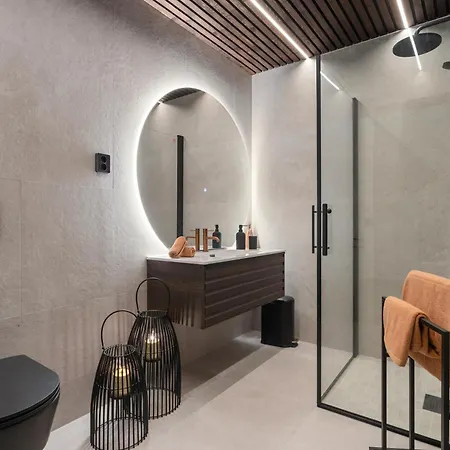 Villa Panorama For Luxury Living Arctic Seasons