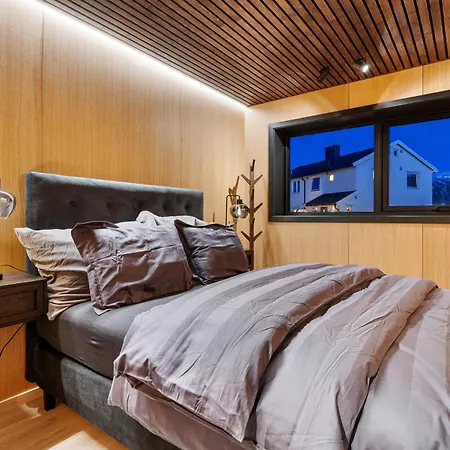 Arctic Seasons Panorama ! Experience Luxury & Incredible Views At The Of * Tromso