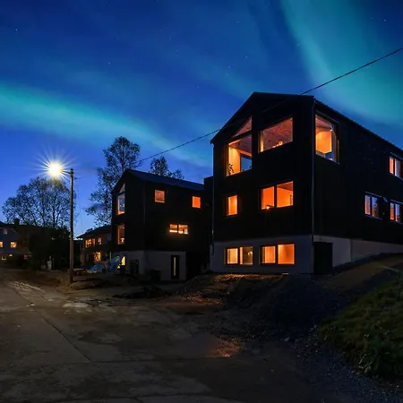 Arctic Seasons Panorama ! Experience Luxury & Incredible Views At The Of *