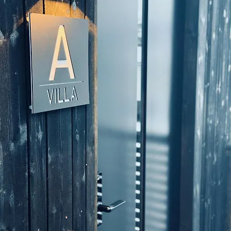 Arctic Seasons Panorama ! Experience Luxury & Incredible Views At The Of Villa