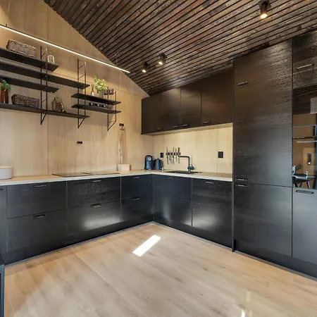 Willa Villa Panorama For Luxury Living Arctic Seasons