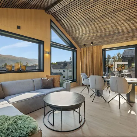 Willa Villa Panorama For Luxury Living Arctic Seasons *