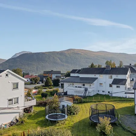 Villa Panorama For Luxury Living Arctic Seasons *