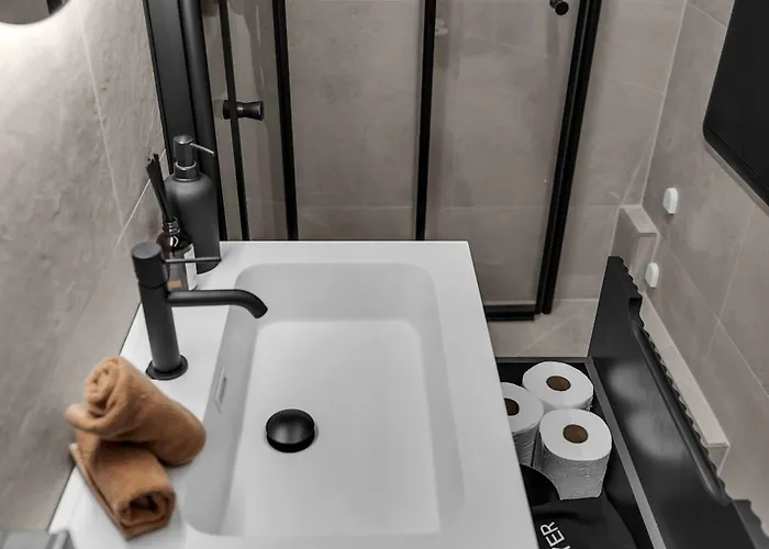 Panorama For Luxury Living Arctic Seasons Villa