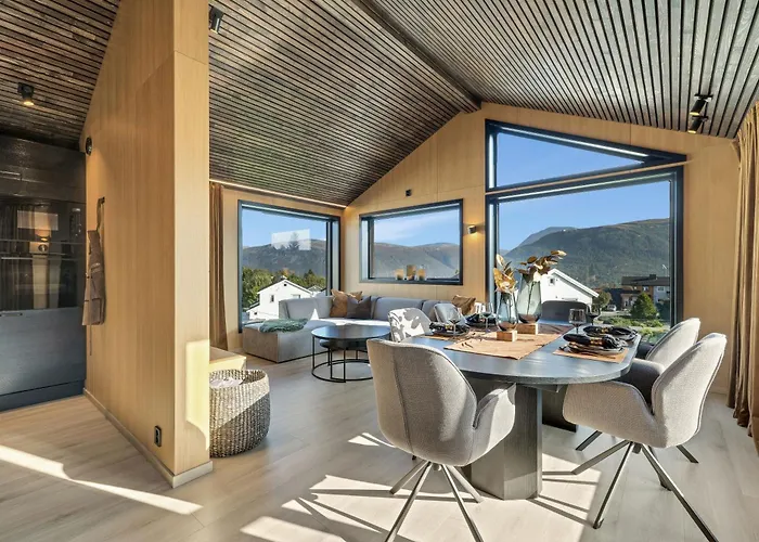 Panorama For Luxury Living Arctic Seasons * 特罗姆瑟